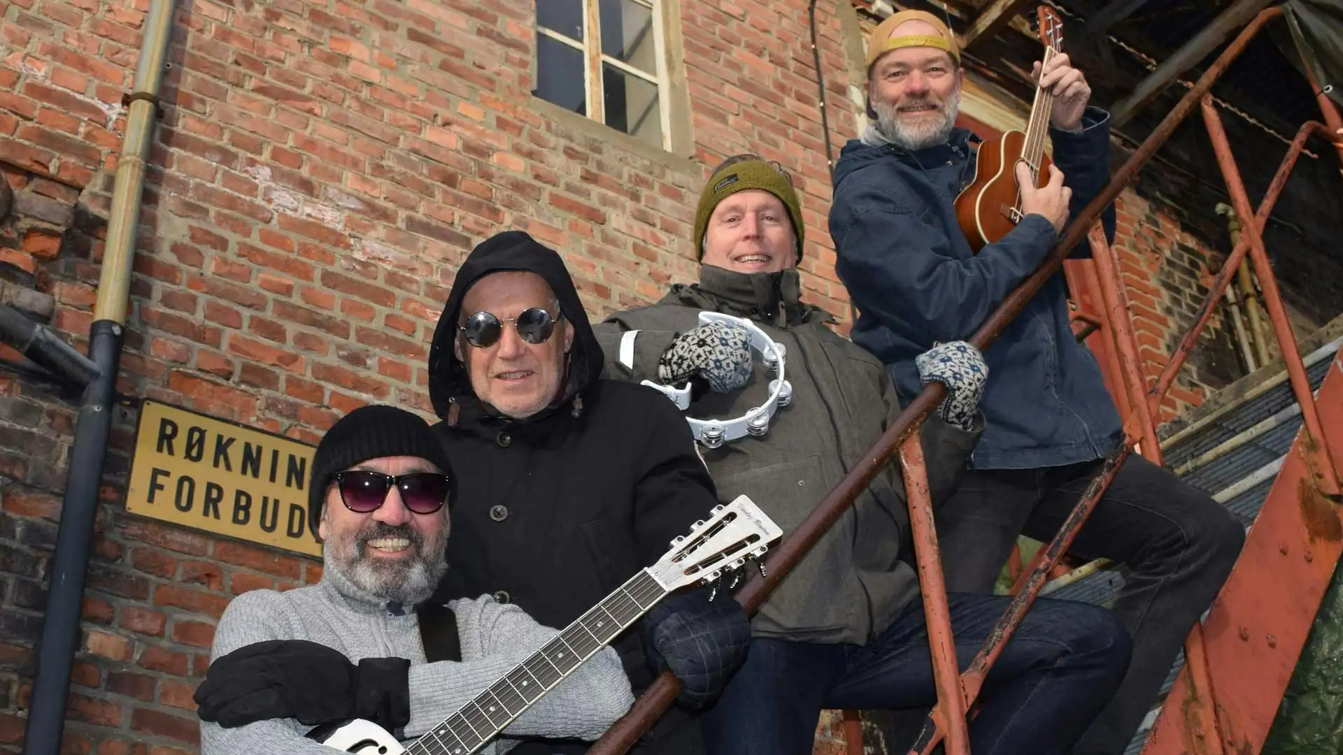 Enda kaldere – Band i kjerka!